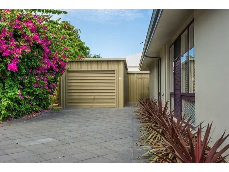 21 Gloucester Avenue, Shoalwater WA 6169