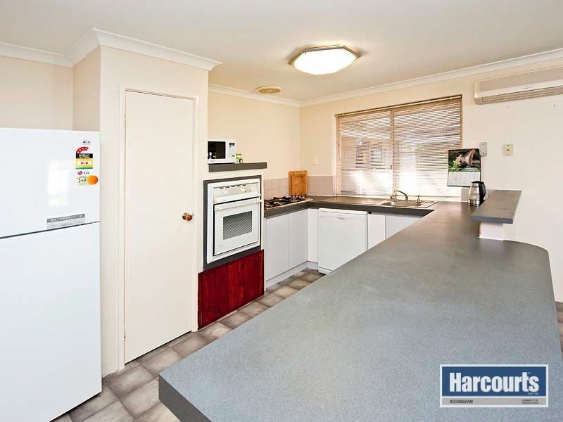 19 Monterey Place, Warnbro WA 6169