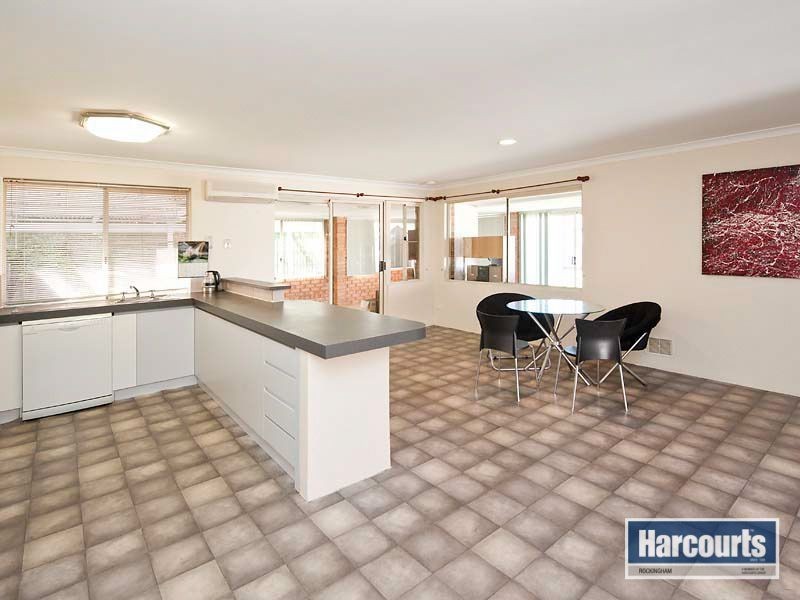 19 Monterey Place, Warnbro WA 6169