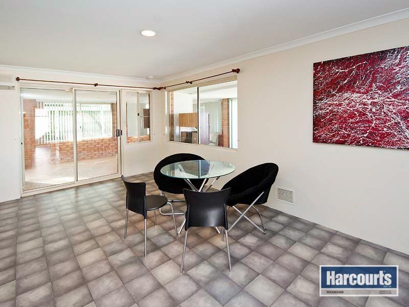 19 Monterey Place, Warnbro WA 6169