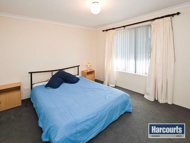 19 Monterey Place, Warnbro WA 6169