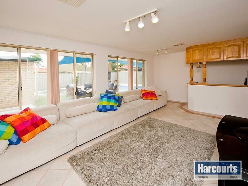 14 Fathom Ramble, Waikiki WA 6169