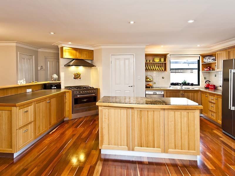 13 St Malo Cove, Warnbro WA 6169