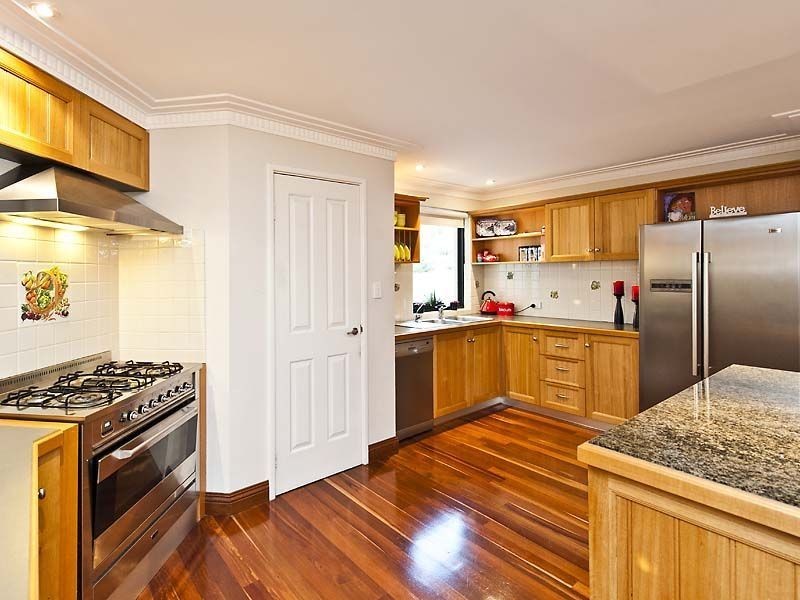 13 St Malo Cove, Warnbro WA 6169