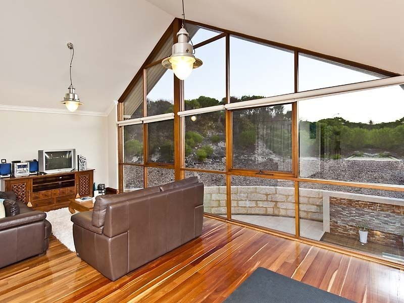 13 St Malo Cove, Warnbro WA 6169