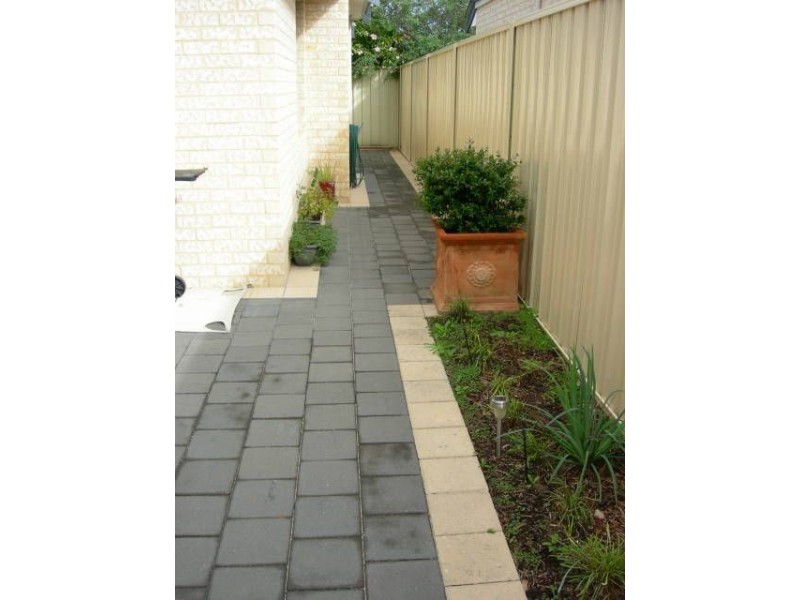 9/13 George Street, Rockingham WA 6168