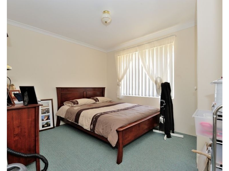123 Gloucester Cres, Shoalwater WA 6169