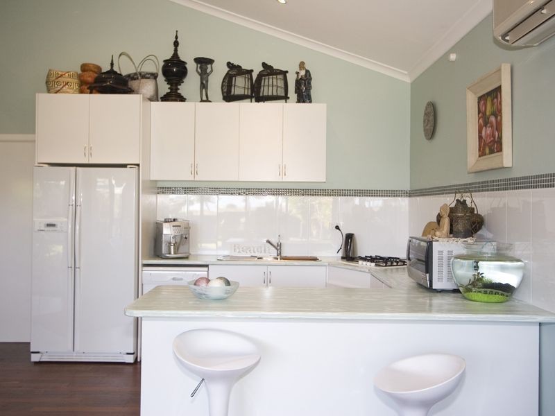 97 Gloucester Crescent, Shoalwater WA 6169