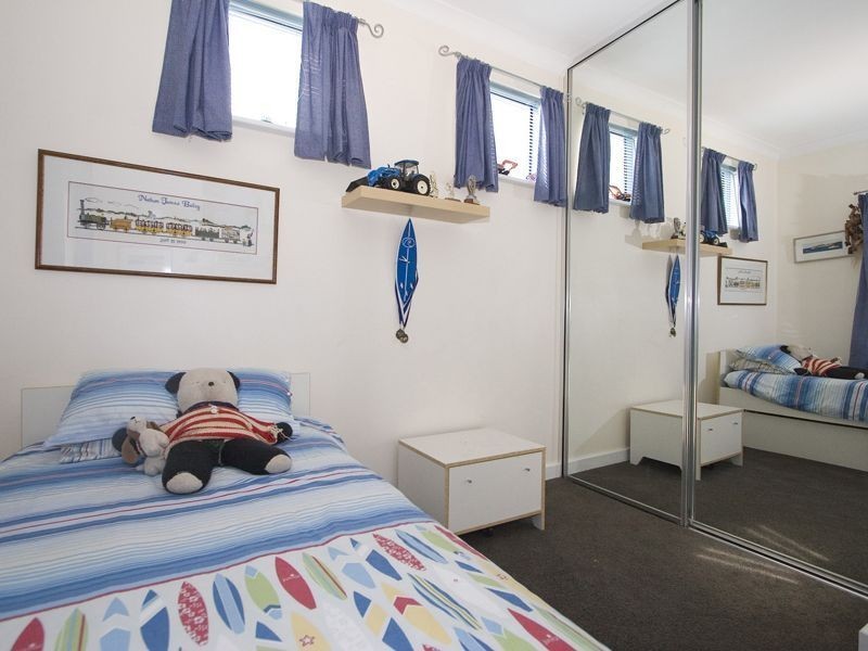 97 Gloucester Crescent, Shoalwater WA 6169