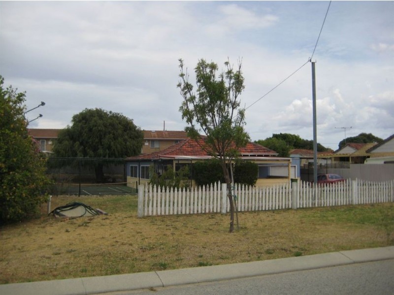 22 First Avenue, Shoalwater WA 6169