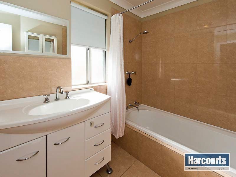 28 Turana Place, Rockingham WA 6168