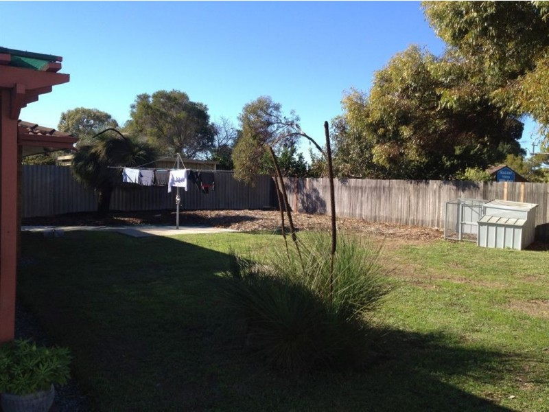 92 Georgetown Drive, Safety Bay WA 6169