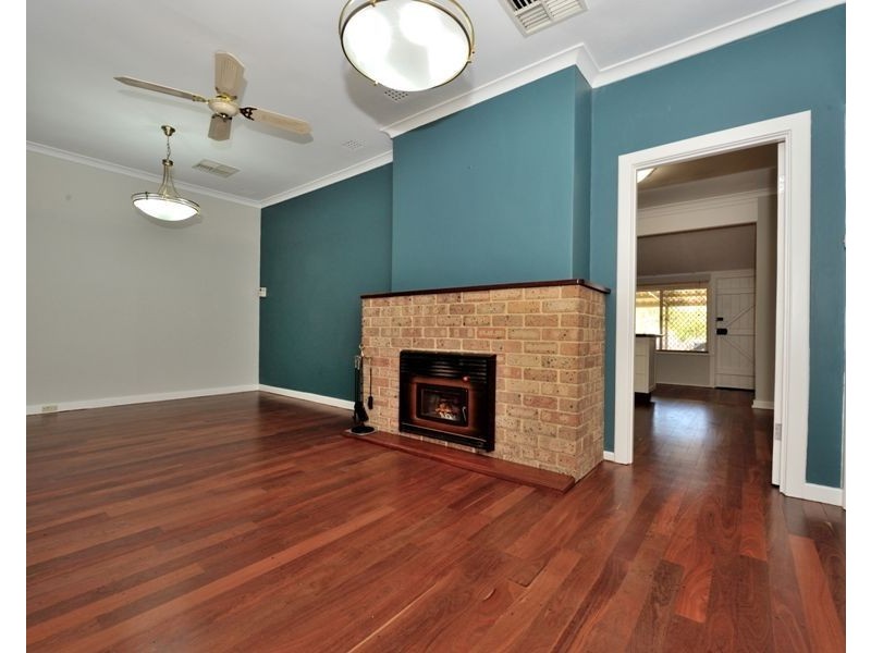 7 Griggs Way, Rockingham WA 6168