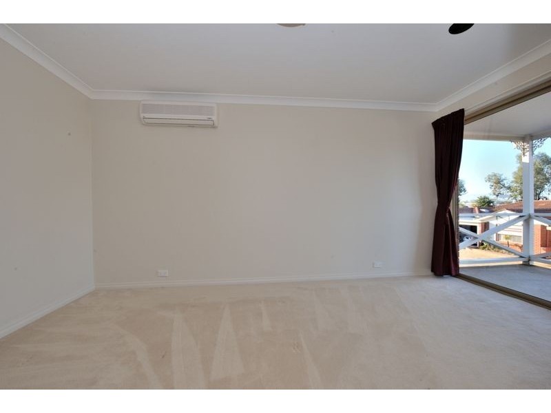 4/13 Baralda Court, Rockingham WA 6168