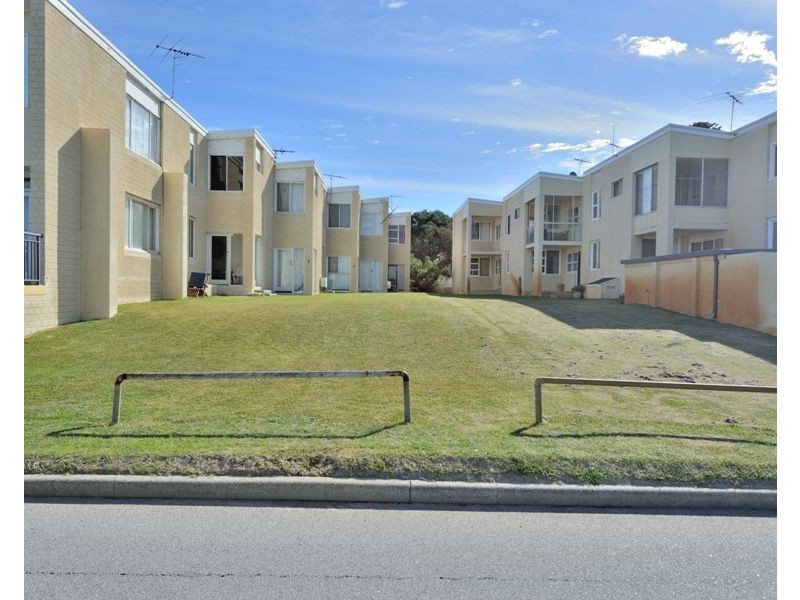 5/168 Arcadia Drive, Shoalwater WA 6169