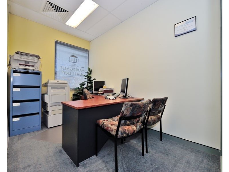 2/5-7 Railway Terrace, Rockingham WA 6168