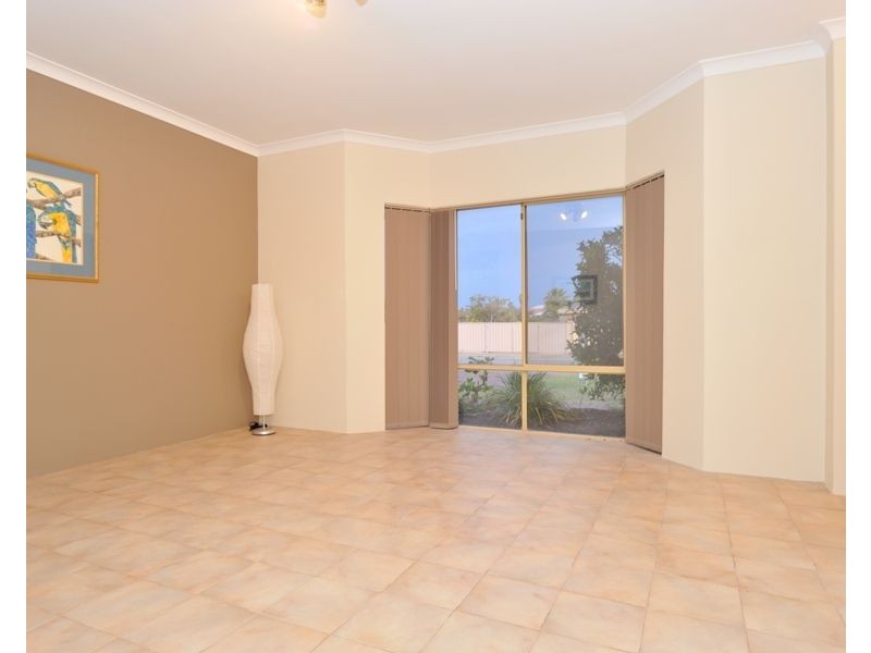 248 Safety Bay Road, Safety Bay WA 6169