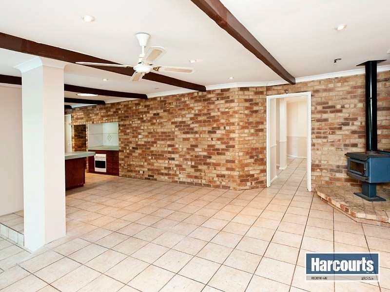 4 Lancier Place, Rockingham WA 6168