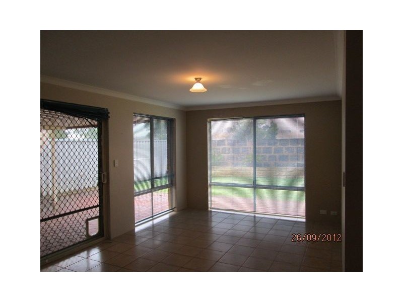 17 Melbourne Close, Port Kennedy WA 6172