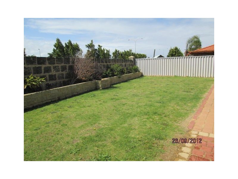 17 Melbourne Close, Port Kennedy WA 6172