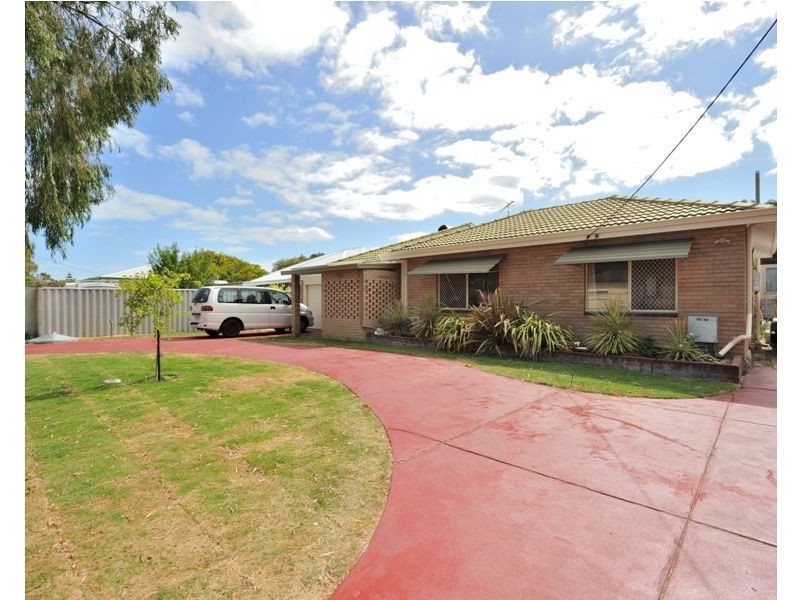 144 Safety Bay Road, Shoalwater WA 6169