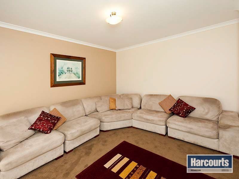 31 Almond Avenue, Shoalwater WA 6169