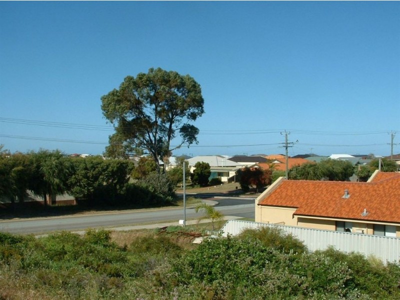 47 Crystaluna Drive, Golden Bay WA 6174