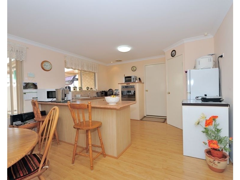 5 Fremont Crescent, Secret Harbour WA 6173