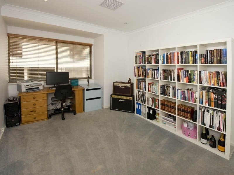 5/1-3 Railway Terrace, Rockingham WA 6168