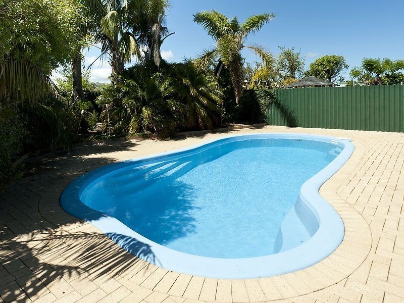 24 Viking Road, Waikiki WA 6169