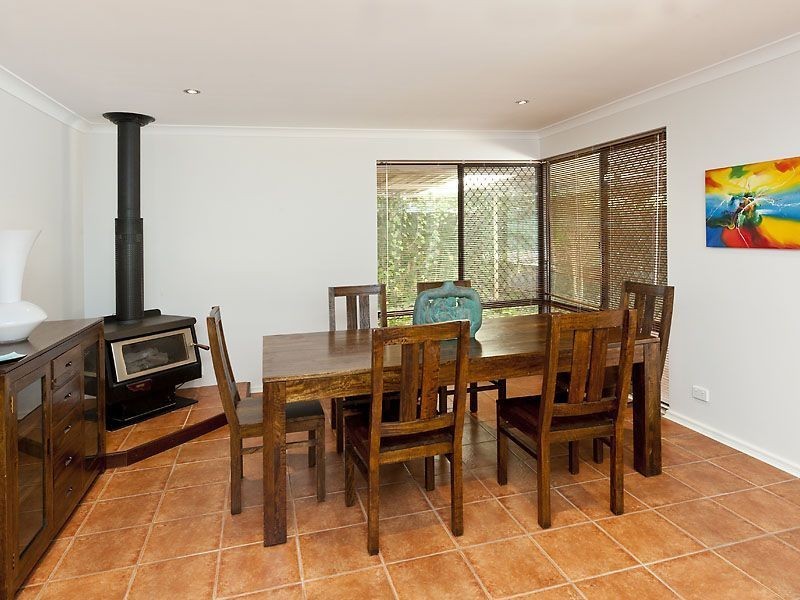 24 Viking Road, Waikiki WA 6169