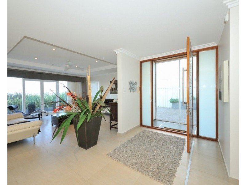 220A Arcadia Drive, Shoalwater WA 6169