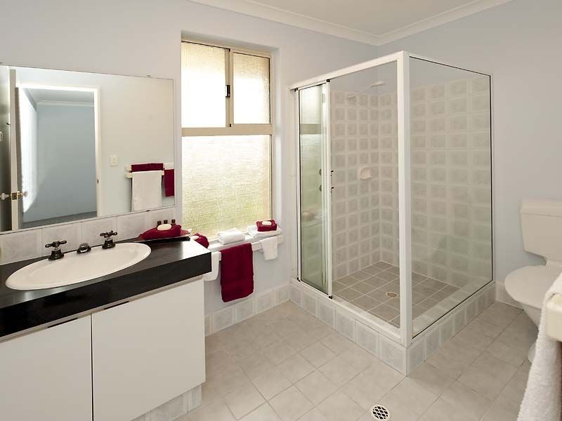 48 Cumberland Way, Waikiki WA 6169