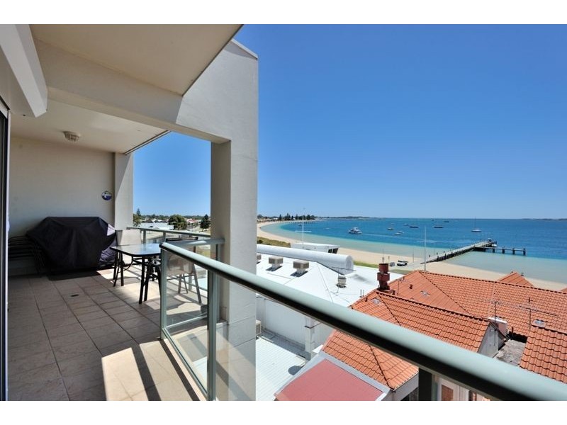 18/5-7 Railway Terrace, Rockingham WA 6168