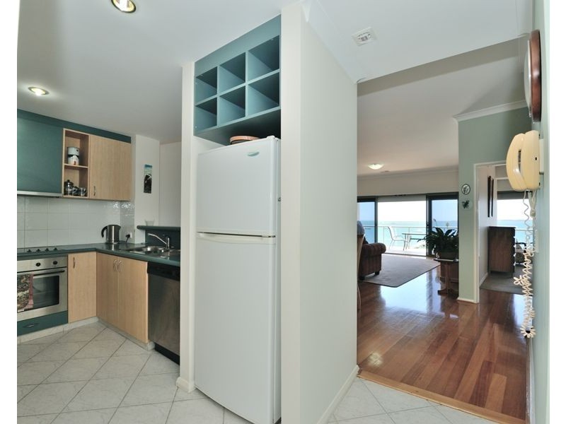 18/5-7 Railway Terrace, Rockingham WA 6168
