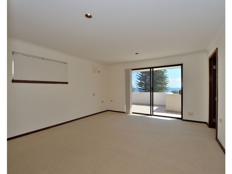 51 Esplanade, Rockingham WA 6168