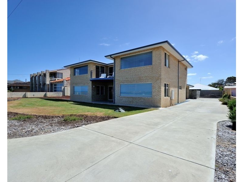 52 Arcadia Drive, Shoalwater WA 6169