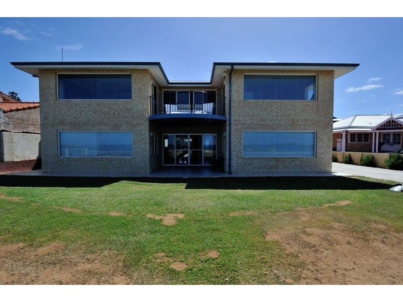 52 Arcadia Drive, Shoalwater WA 6169