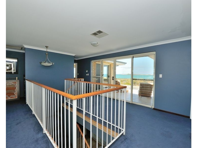 52 Arcadia Drive, Shoalwater WA 6169