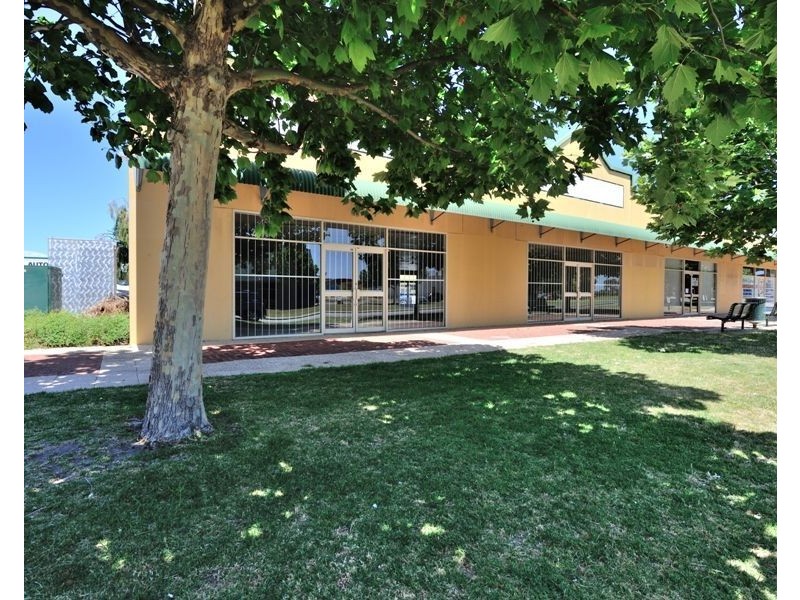 4/3 Goddard Street, Rockingham WA 6168