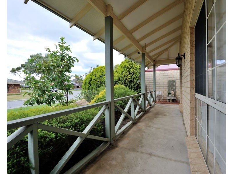 4 Grenada Place, Safety Bay WA 6169