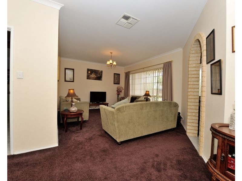 4 Grenada Place, Safety Bay WA 6169