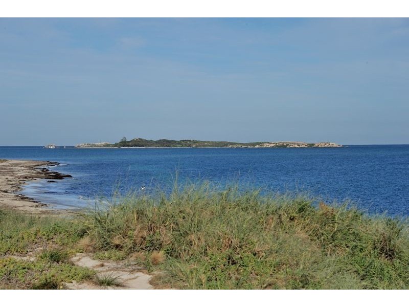 4 Arcadia Drive, Shoalwater WA 6169