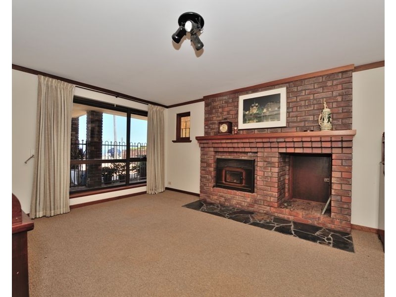 4 Arcadia Drive, Shoalwater WA 6169