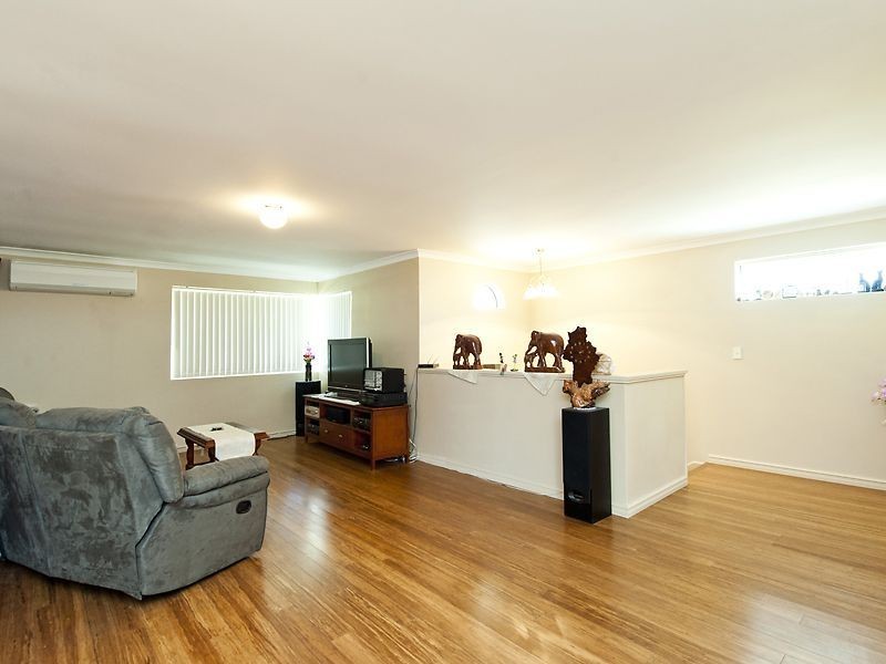 54 Fendam Street, Warnbro WA 6169