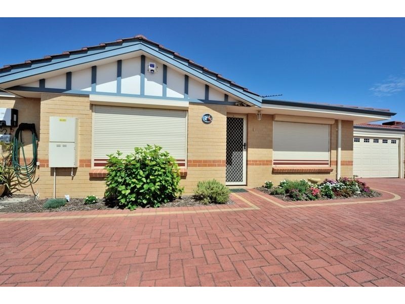 2/62 Parkin Street, Rockingham WA 6168