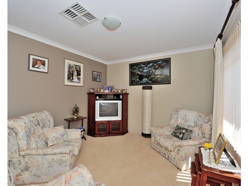 2/62 Parkin Street, Rockingham WA 6168