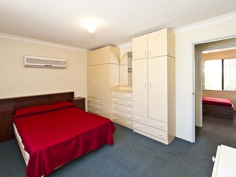 101 Council Avenue, Rockingham WA 6168