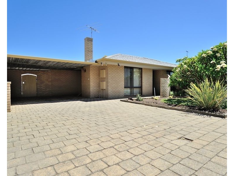 14A Mariner Place, Cooloongup WA 6168