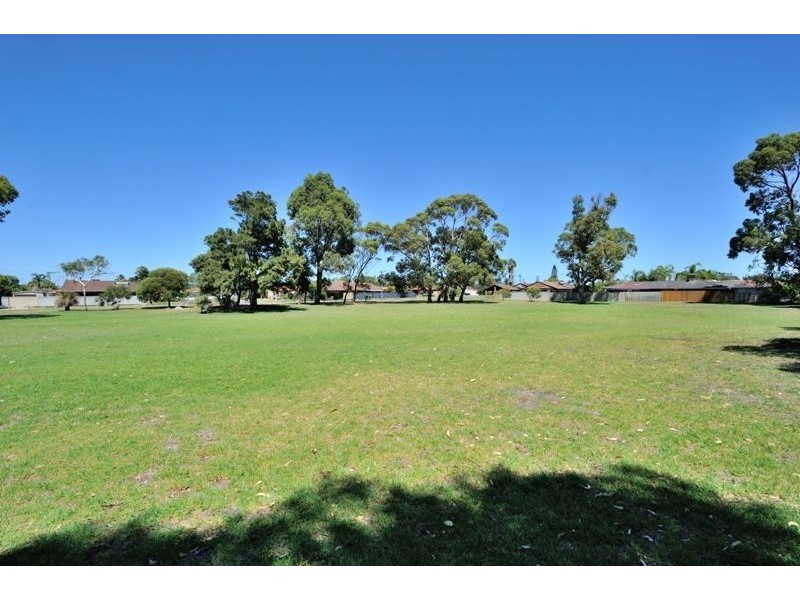 14A Mariner Place, Cooloongup WA 6168